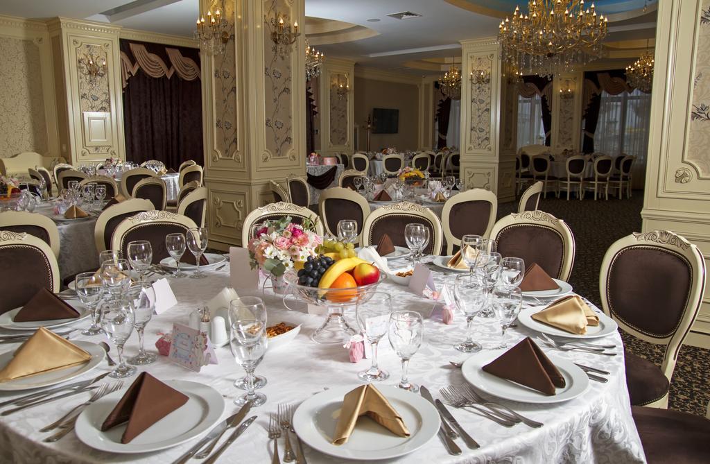 Hotel Giuliano Bragadiru Buitenkant foto