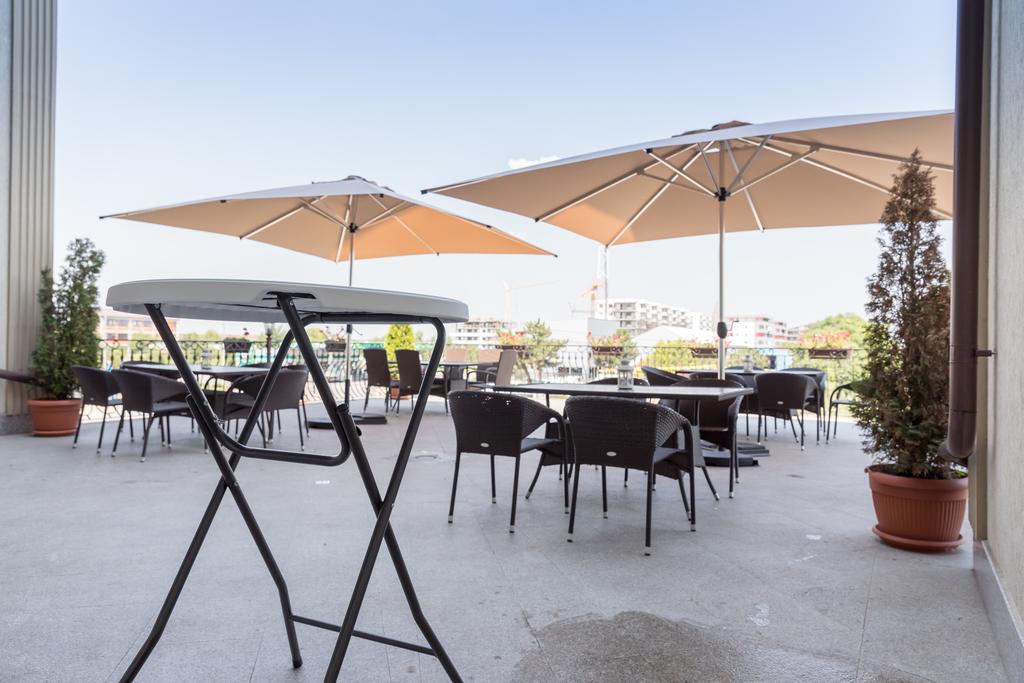 Hotel Giuliano Bragadiru Buitenkant foto