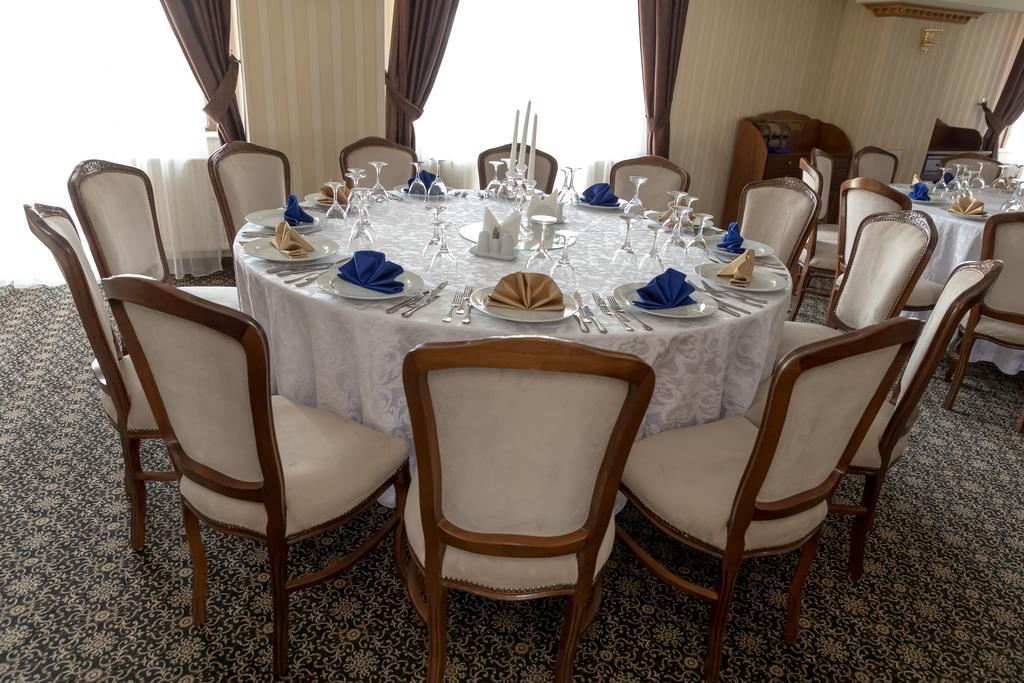 Hotel Giuliano Bragadiru Buitenkant foto
